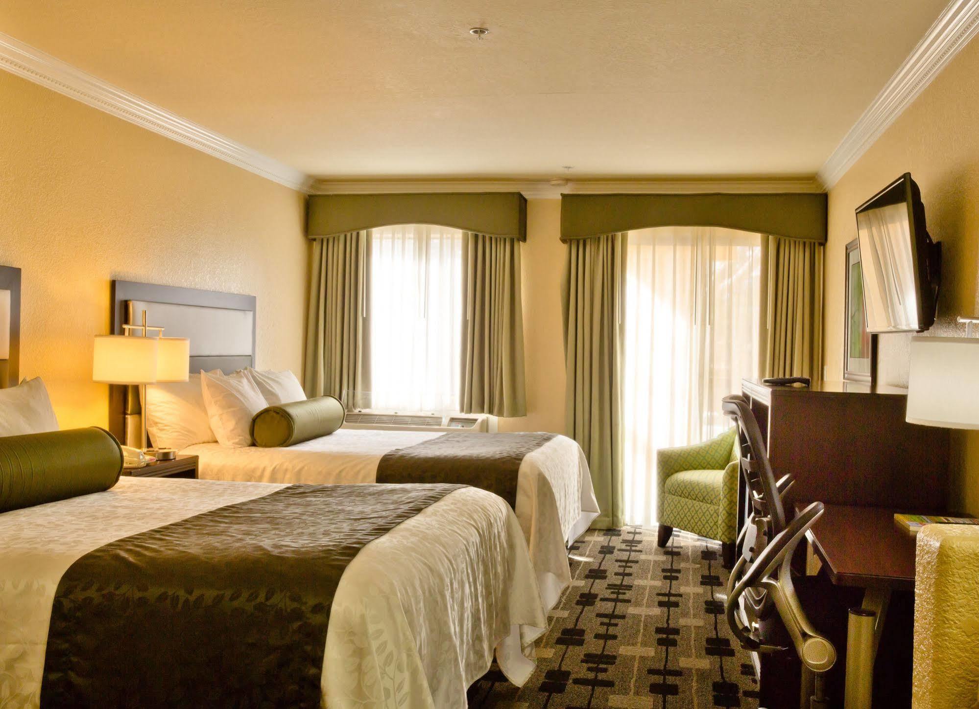 Hotel Aria Mountain View Bagian luar foto