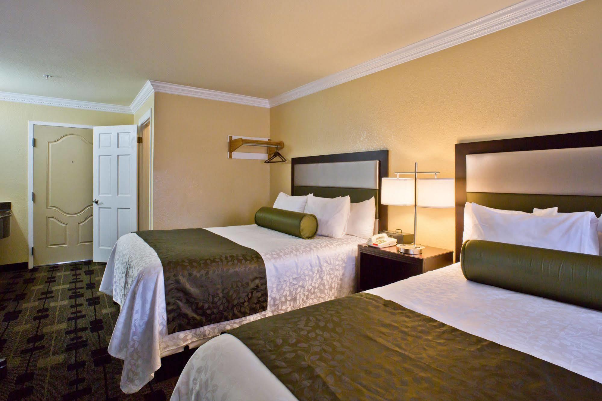 Hotel Aria Mountain View Bagian luar foto